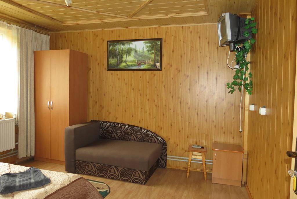Bilyy Kamin Guest House Tatariv Kültér fotó