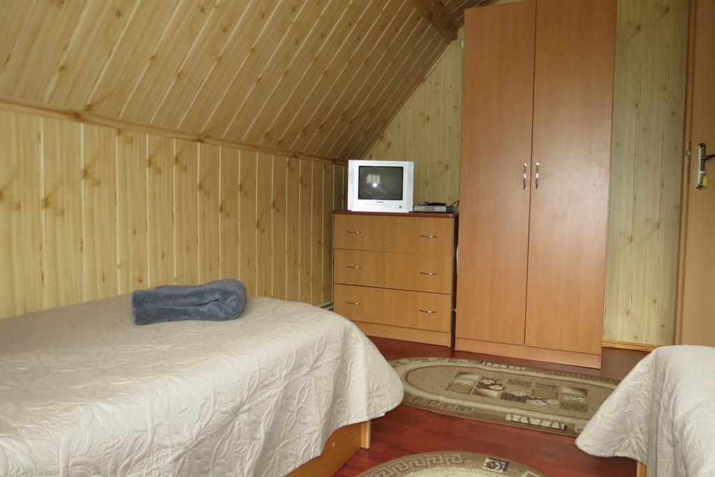 Bilyy Kamin Guest House Tatariv Kültér fotó