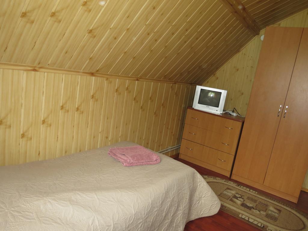 Bilyy Kamin Guest House Tatariv Kültér fotó