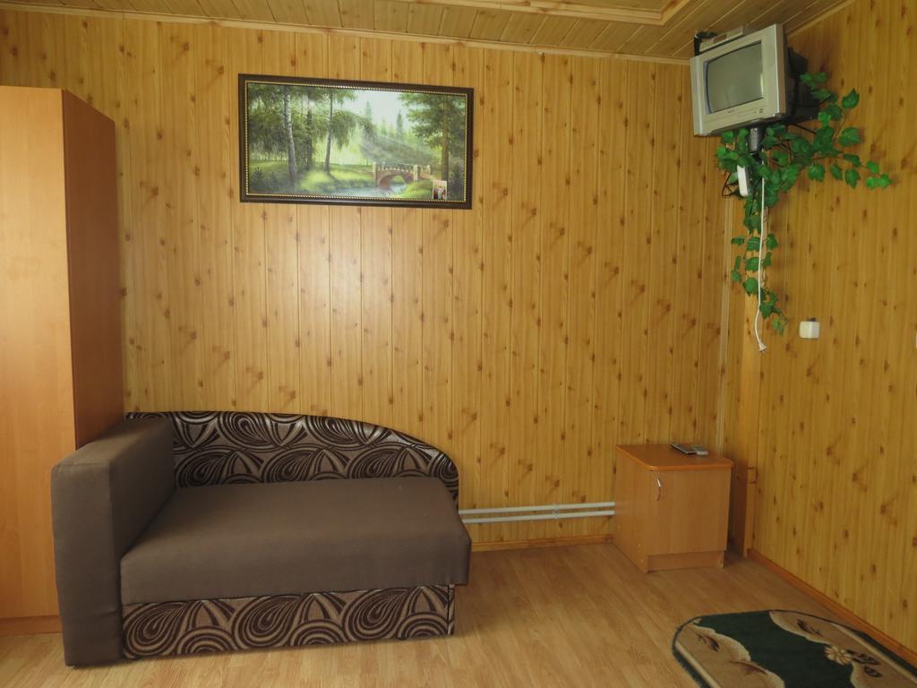 Bilyy Kamin Guest House Tatariv Kültér fotó