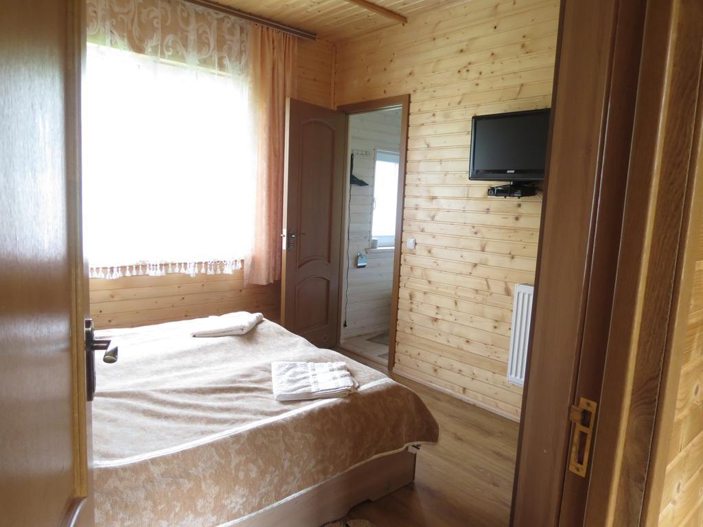 Bilyy Kamin Guest House Tatariv Kültér fotó