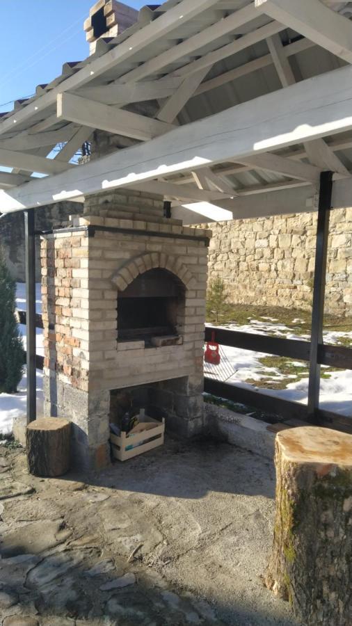 Bilyy Kamin Guest House Tatariv Kültér fotó